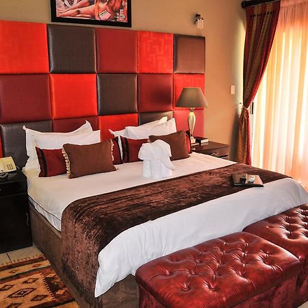 2Ten Hotel Sibasa الغرفة الصورة