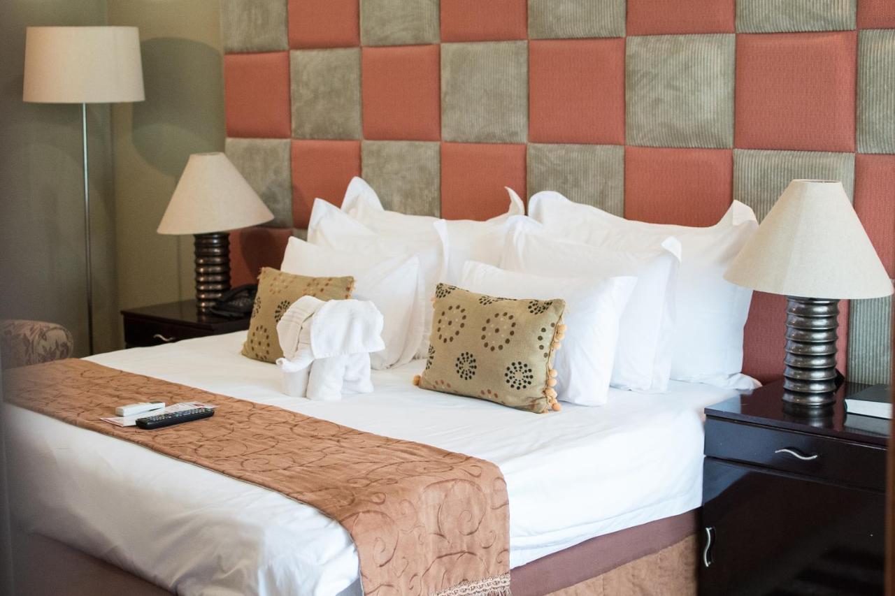 2Ten Hotel Sibasa المظهر الخارجي الصورة