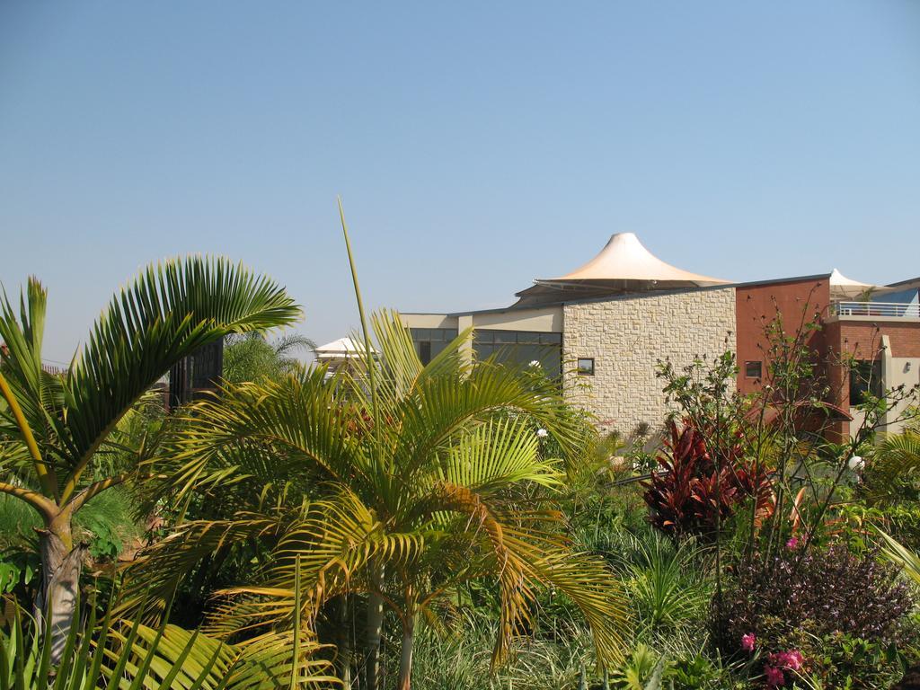 2Ten Hotel Sibasa المظهر الخارجي الصورة